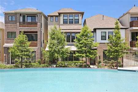 8272 Laflin Lane Dallas, TX 75231