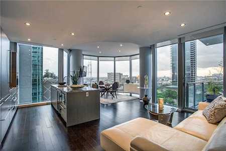 2900 Mckinnon Street #904 Dallas, TX 75201