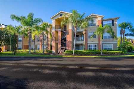 1920 Summer Club Drive #202 Oviedo, FL 32765