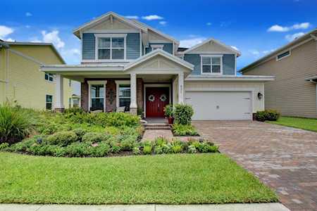 921 Sterling Pine Place Loxahatchee, FL 33470