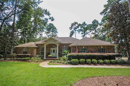 3204 Horseshoe Trail Tallahassee, FL 32312