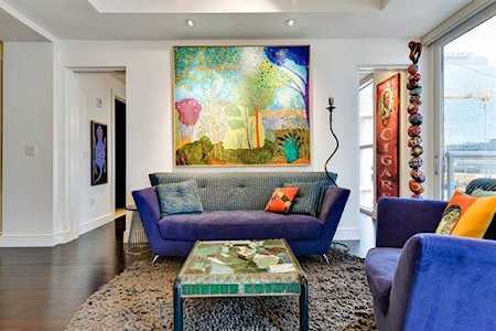000 Confidential Ave. #1206 Austin, TX 78701