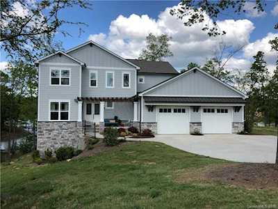 3547 Aqua Point Dr York, SC 29745