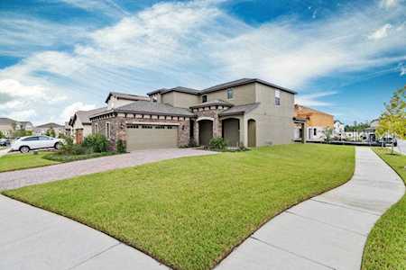 3342 Puxton Drive Orlando, FL 32824