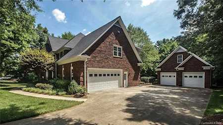 9521 Millen Dr Harrisburg, NC 28075