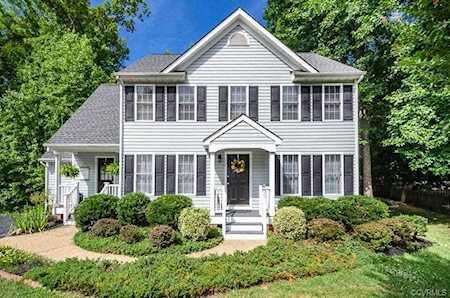 9447 Manorwood Dr Mechanicsville, VA 23116