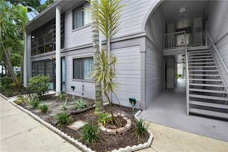 2340 Oak Park Way #103 Orlando, FL 32822