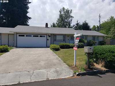 301 NE 109th St Vancouver, WA 98685