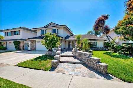 20051 Colgate Circle Huntington Beach, CA 92646