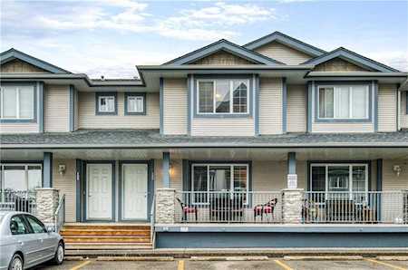 120 Eversyde Point(e) SW Calgary, AB T2Y 4X8