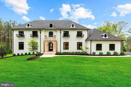 22501 Creighton Farms Dr Leesburg, VA 20175