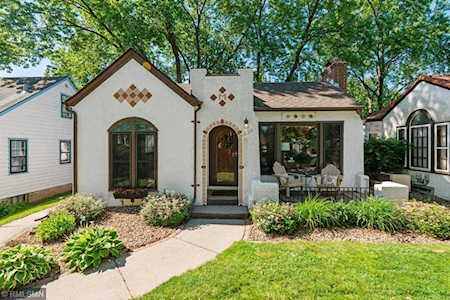 1256 Jefferson Avenue Saint Paul, MN 55105
