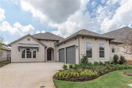 28 Katie Lane Trophy Club, TX 76262