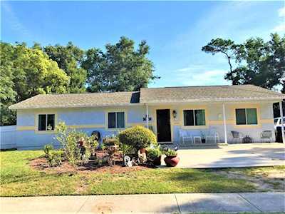 6261 Christina Court Orlando, FL 32810