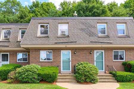 10 Walcott Valley Drive #10 Hopkinton, MA 01748