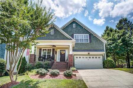 7502 Thorn Creek Ln Tega Cay, SC 29708