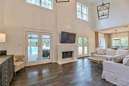 8888 Saltcoates Court Tallahassee, FL 32312