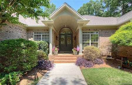 1213 Beckford Glen Dr Waxhaw, NC 28173