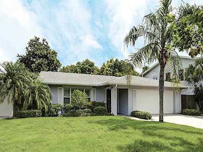 107 6Th Street Belleair Beach, FL 33786