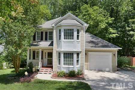 1916 Kelly Glen Drive Apex, NC 27502