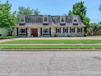 3910 Candlenut Lane Dallas, TX 75244