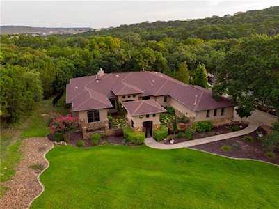 1504 High Lonesome Leander, TX 78641
