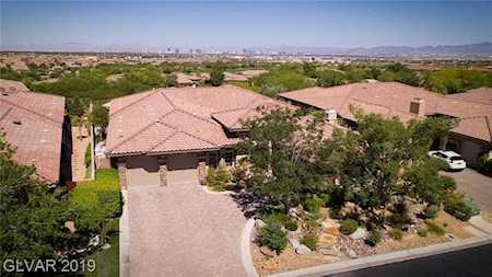 24 Cross Ridge St Las Vegas, NV 89135