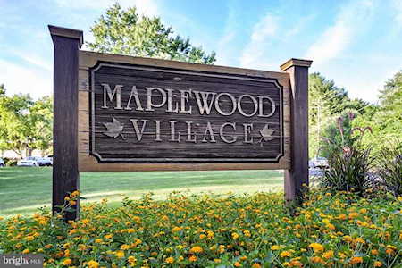 4735 Parkman Ct Annandale, VA 22003