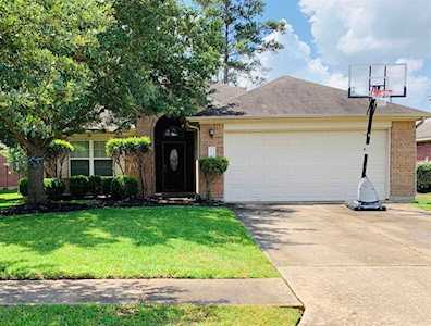 14735 Emerald Cypress Ln Cypress, TX 77429