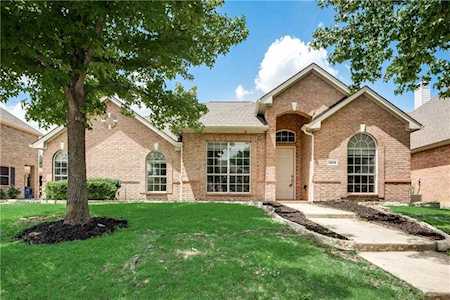 1834 Windsong Circle Keller, TX 76248