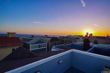 80 B Surfside Surfside, CA 90740