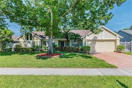 2121 Fairmont Circle Orlando, FL 32837