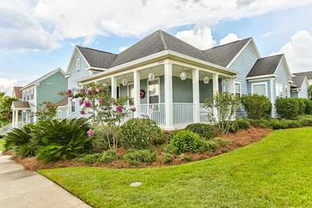 2545 Twain Drive Tallahassee, FL 32311