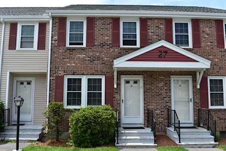 27 Fox Meadow Road #D Leominster, MA 01453