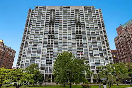 3200 N Lake Shore Dr #1808 Chicago, IL 60657