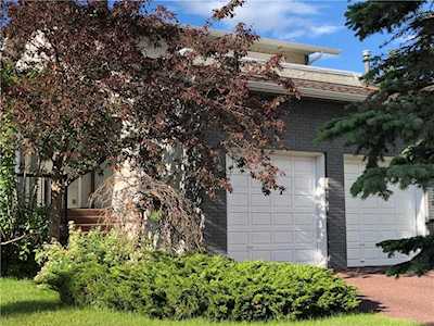 155 Ranch Estates Road NW Calgary, AB T3G 1L4