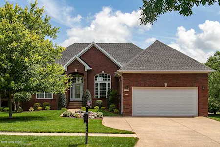 11007 Perwinkle Ln Louisville, KY 40291