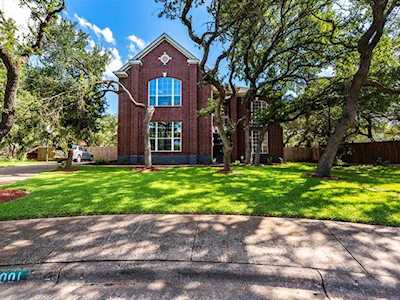 8001 Weldon Springs Ct Austin, TX 78726