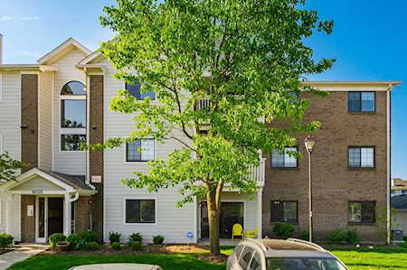 2303 Vicente Court Columbus, OH 43235