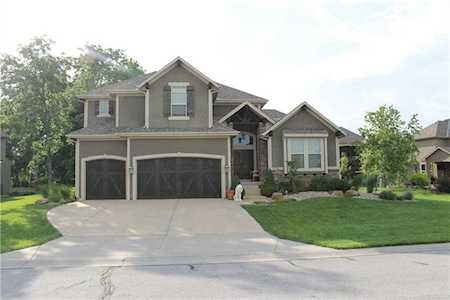 11716 S Barth Rd Olathe, KS 66061