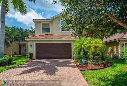 7656 Corkwood Ave Boynton Beach, FL 33437