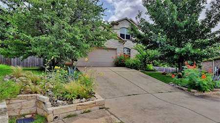 2402 Saddle Blanket Pl Leander, TX 78641