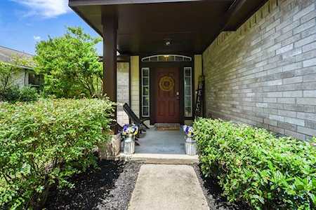 2809 Winslow Dr Leander, TX 78641