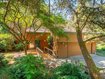 6690 SW Ventura Dr Tigard, OR 97223