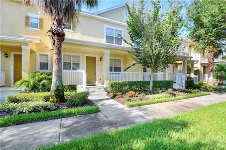 9128 Camden Gardens Street Orlando, FL 32827