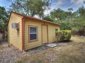 1407 Beckett St #B Austin, TX 78757