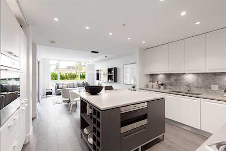 6333 West Boulevard #101 Vancouver, BC V0V 0V0