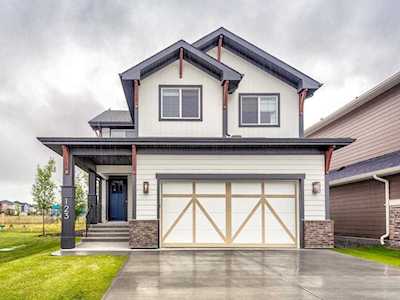 123 Ranchers View Okotoks, AB T1S 5R7