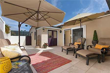226 Via Ithaca Newport Beach, CA 92663
