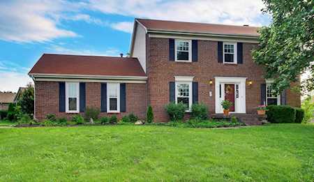4001 Hurstbourne Woods Dr Louisville, KY 40299